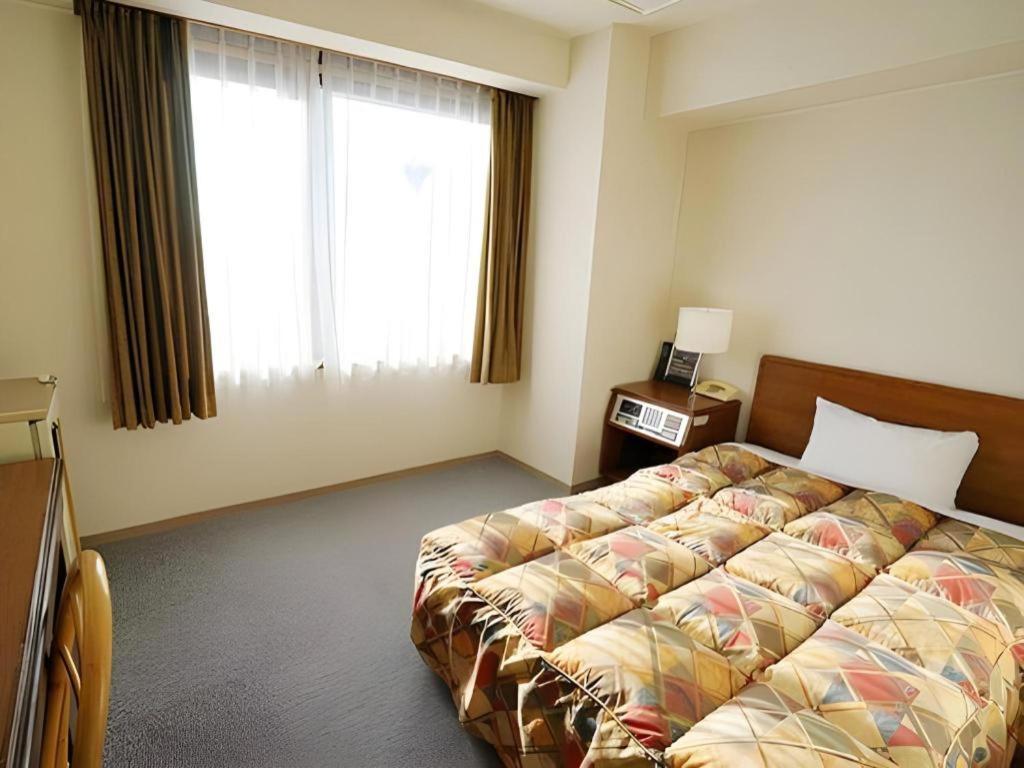 Neyagawa Trend Hotel Осака Екстериор снимка