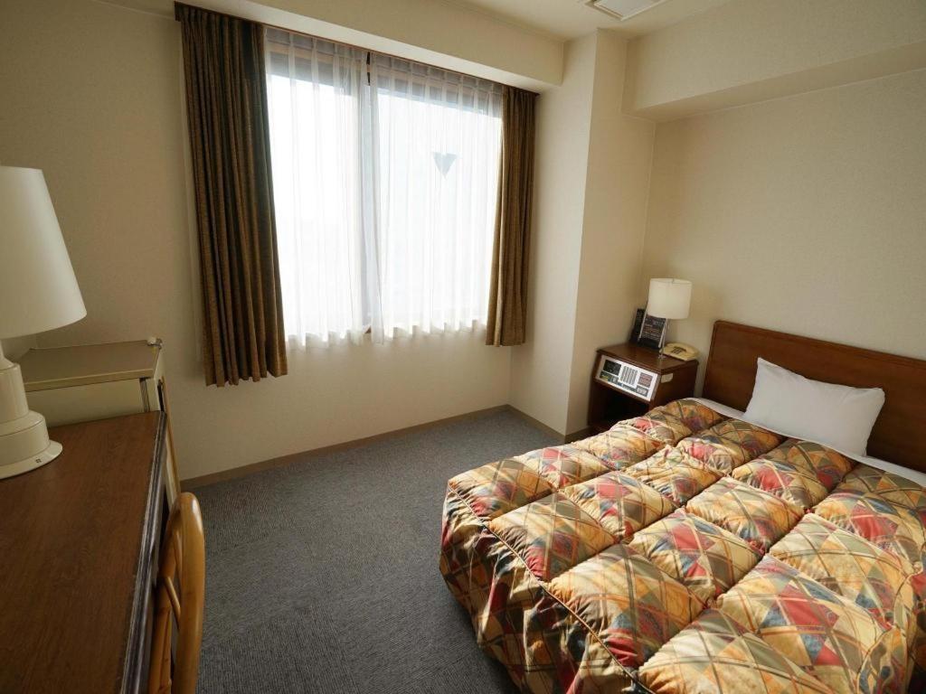 Neyagawa Trend Hotel Осака Екстериор снимка